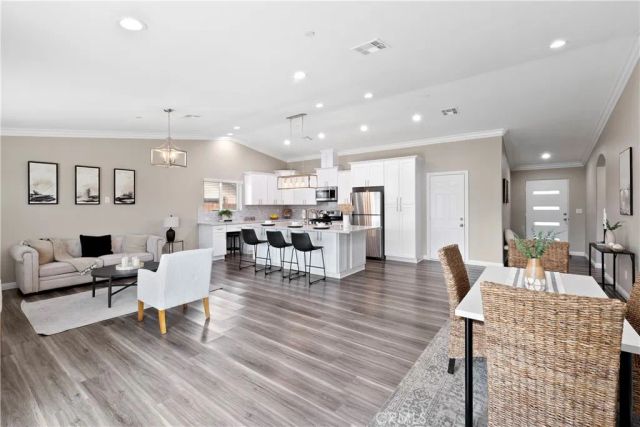 3118 Mendoza, Riverside, CA 92504