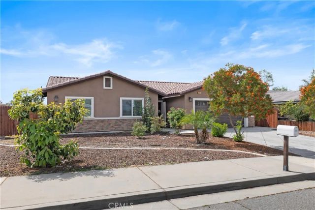 3118 Mendoza, Riverside, CA 92504