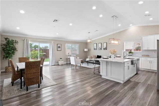 3118 Mendoza, Riverside, CA 92504