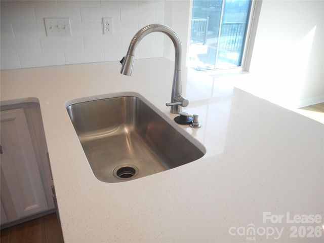 3121 Coquina Lane, Charlotte, NC 28206