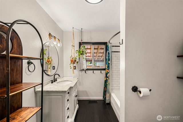 417 Cottage Avenue, Cashmere, WA 98815