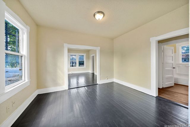 840 CULEBRA RD, San Antonio, TX 78201