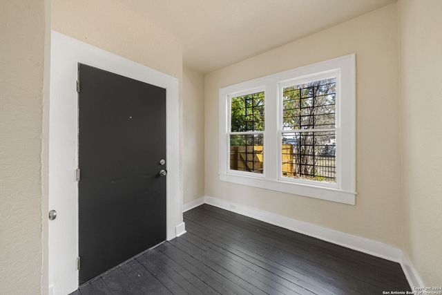 840 CULEBRA RD, San Antonio, TX 78201