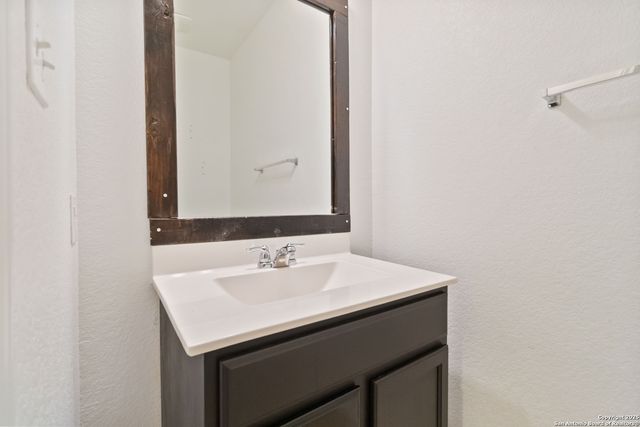 2110 Themis, San Antonio, TX 78245