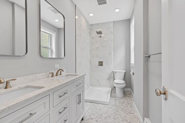 125 Park St 4, Brookline, MA 02446