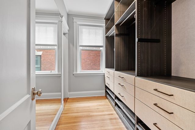 125 Park St 4, Brookline, MA 02446