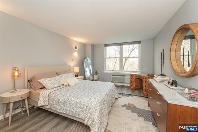 300 Main Street 211, Little Falls, NJ 07424