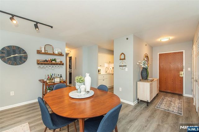 300 Main Street 211, Little Falls, NJ 07424