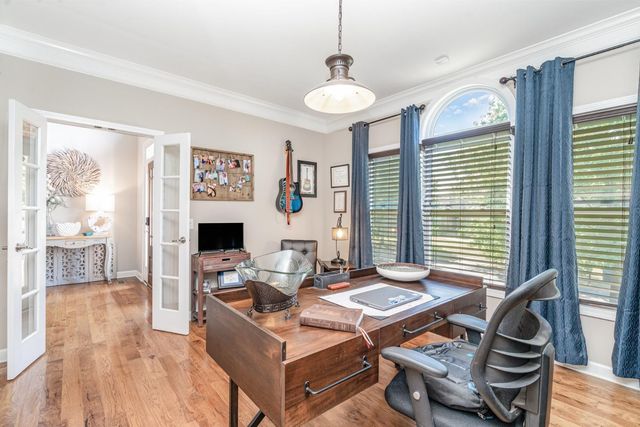 1007 Island Brook Dr, Hendersonville, TN 37075