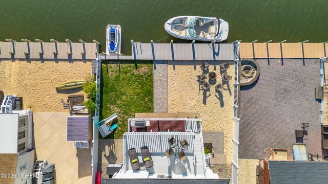 20 Lagoon Drive W, Toms River, NJ 08753