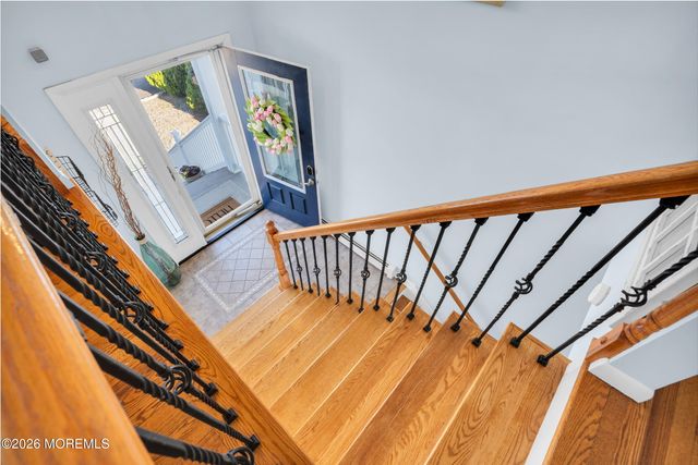 20 Lagoon Drive W, Toms River, NJ 08753