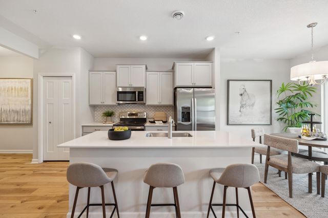 1031 130th Court E, Rosemount, MN 55068