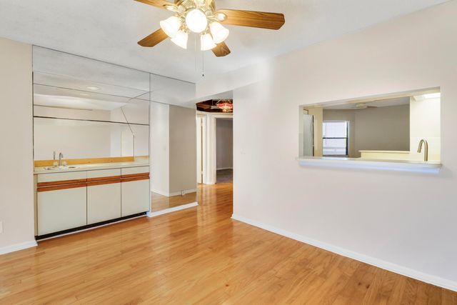 122 Bay Colony Drive N, Juno Beach, FL 33408