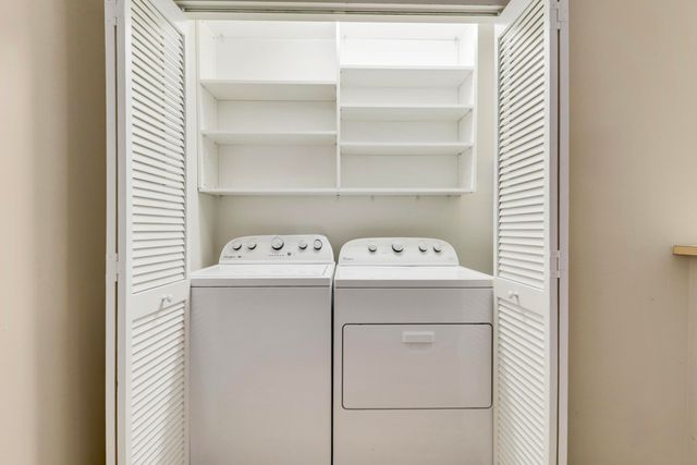 122 Bay Colony Drive N, Juno Beach, FL 33408