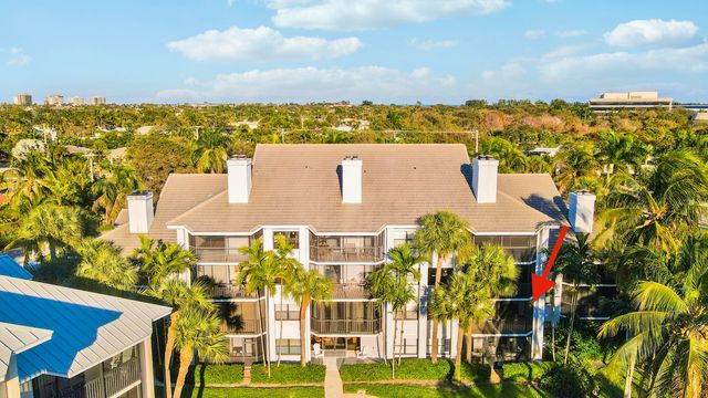 122 Bay Colony Drive N, Juno Beach, FL 33408