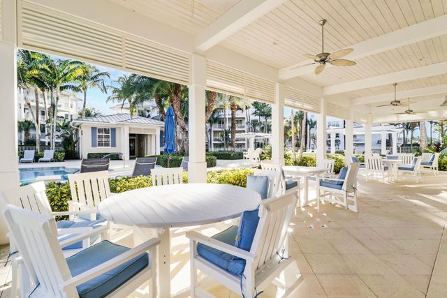 122 Bay Colony Drive N, Juno Beach, FL 33408