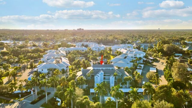 122 Bay Colony Drive N, Juno Beach, FL 33408