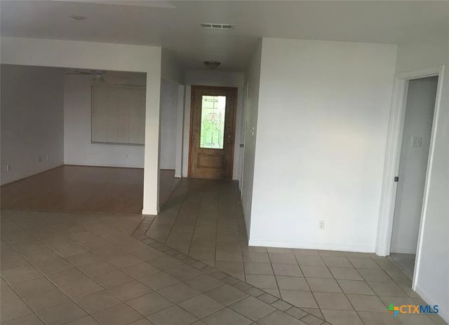 3349 Eagle Point West Avenue, Belton, TX 76513