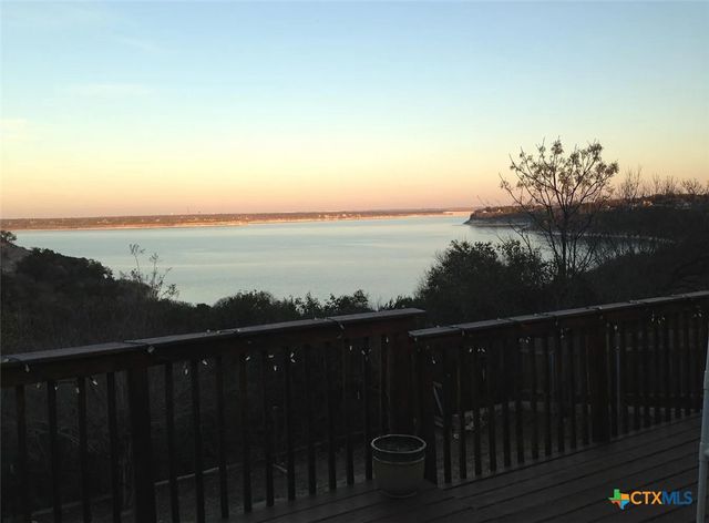 3349 Eagle Point West Avenue, Belton, TX 76513