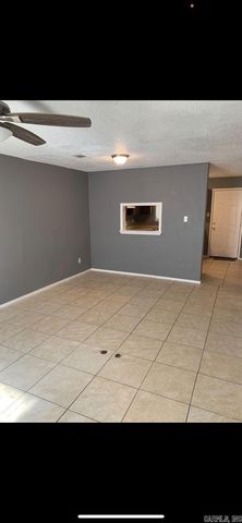 1919 N Magnolia, North Little Rock, AR 72114