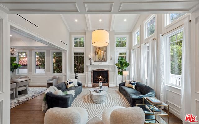 1836 Laurel Canyon Boulevard, Los Angeles, CA 90046