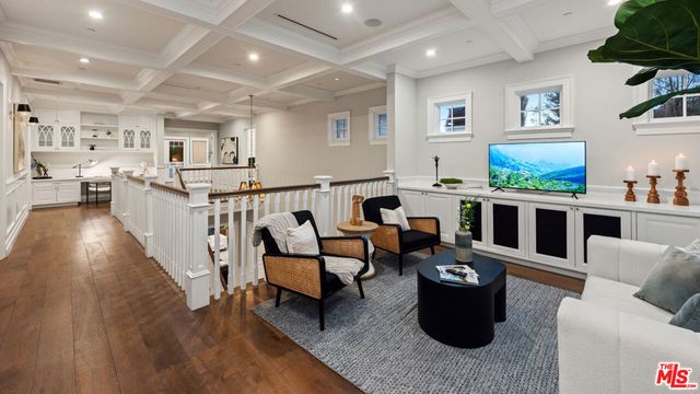 1836 Laurel Canyon Boulevard, Los Angeles, CA 90046