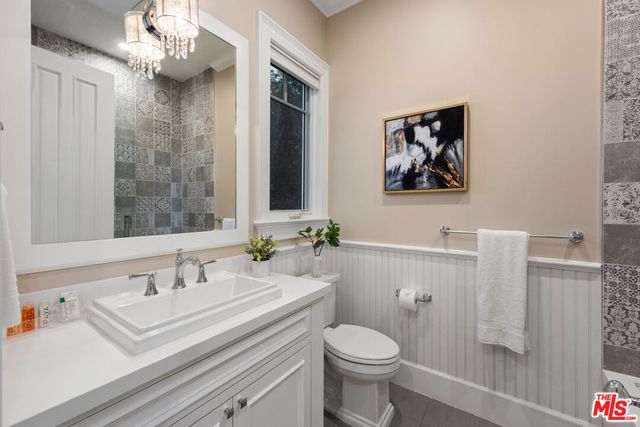 1836 Laurel Canyon Boulevard, Los Angeles, CA 90046