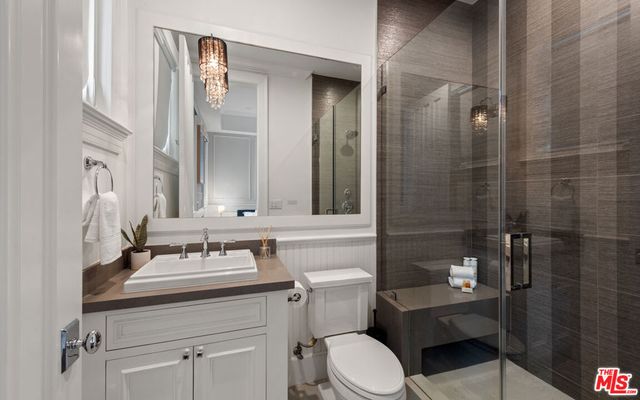 1836 Laurel Canyon Boulevard, Los Angeles, CA 90046