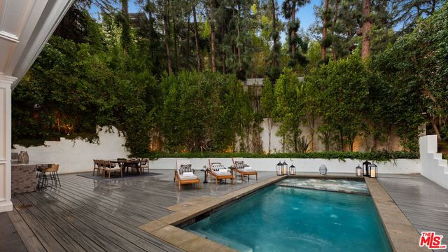 1836 Laurel Canyon Boulevard, Los Angeles, CA 90046