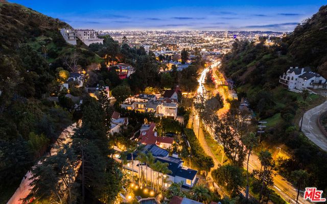 1836 Laurel Canyon Boulevard, Los Angeles, CA 90046