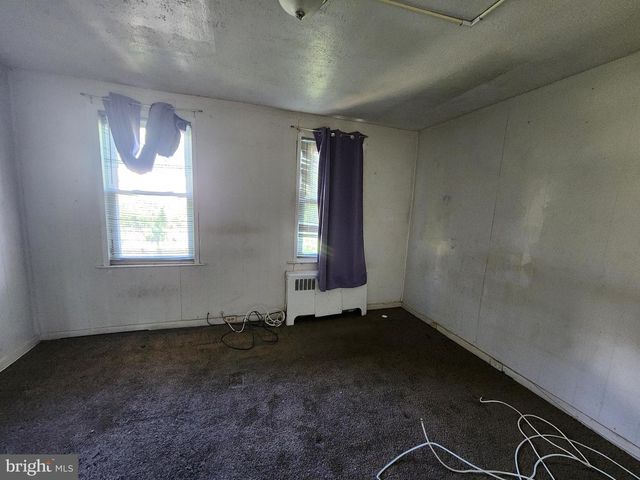 933 N FRANKLINTOWN RD, Baltimore, MD 21216