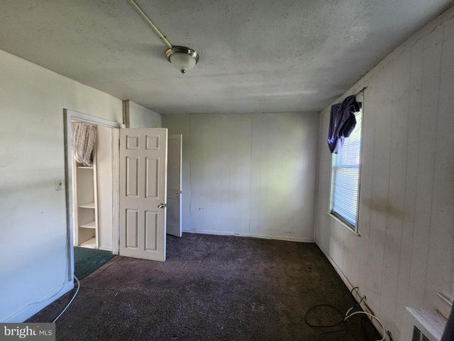 933 N FRANKLINTOWN RD, Baltimore, MD 21216