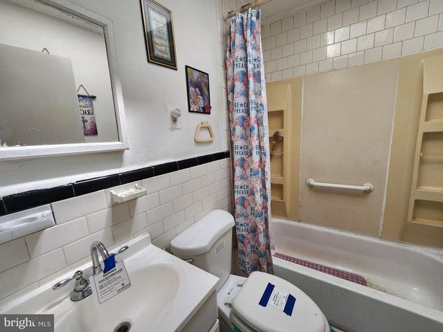 933 N FRANKLINTOWN RD, Baltimore, MD 21216