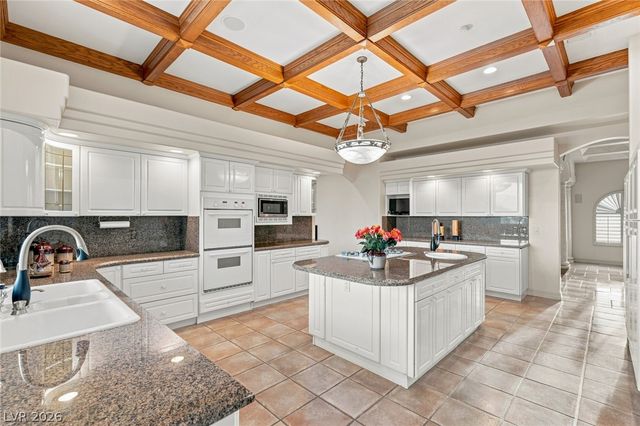 5030 Spanish Hills Drive, Las Vegas, NV 89148
