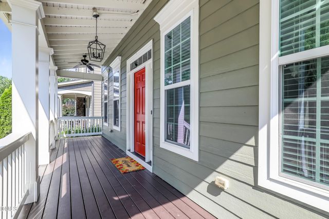 513 Morning Oaks Drive, Holly Springs, NC 27540