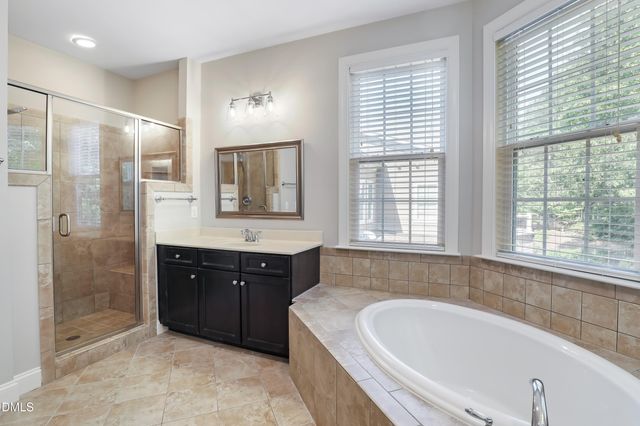 513 Morning Oaks Drive, Holly Springs, NC 27540