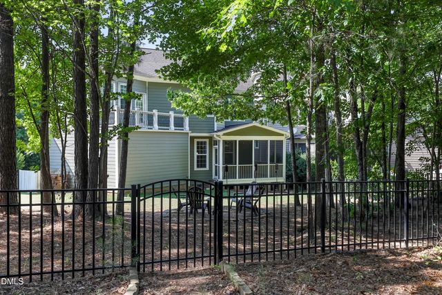 513 Morning Oaks Drive, Holly Springs, NC 27540