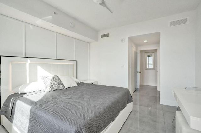 450 N Federal Highway 902, Boynton Beach, FL 33435