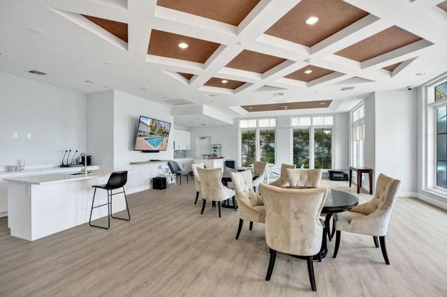 450 N Federal Highway 902, Boynton Beach, FL 33435