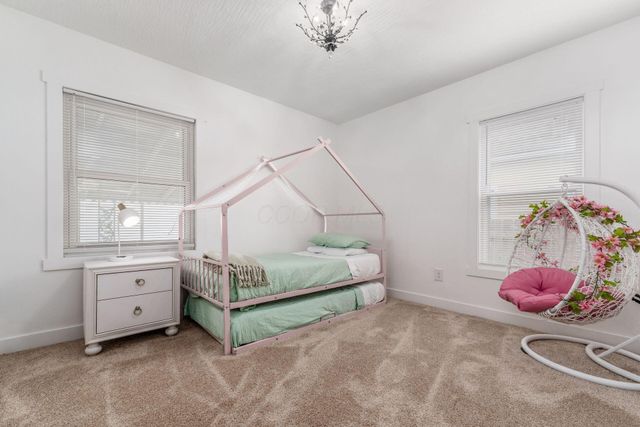 1034 E 19th Avenue, Columbus, OH 43211