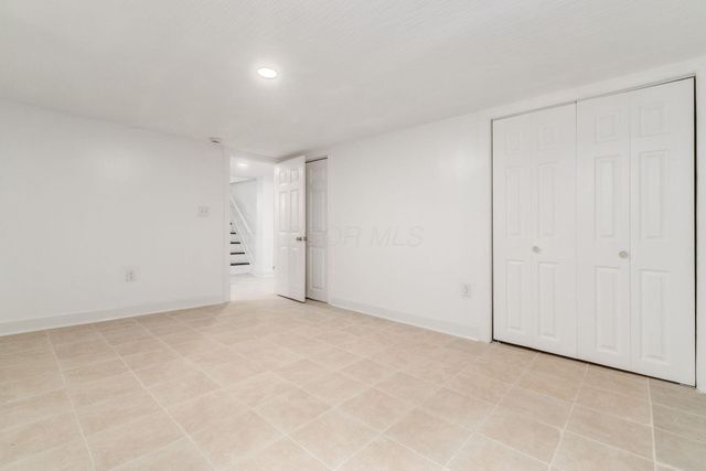 1034 E 19th Avenue, Columbus, OH 43211