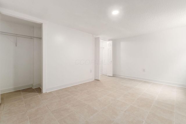 1034 E 19th Avenue, Columbus, OH 43211