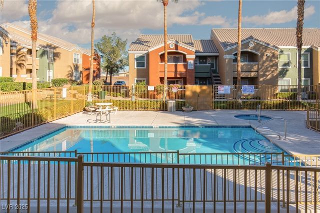 8101 West Flamingo Road 1024, Las Vegas, NV 89147