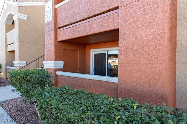 8101 West Flamingo Road 1024, Las Vegas, NV 89147