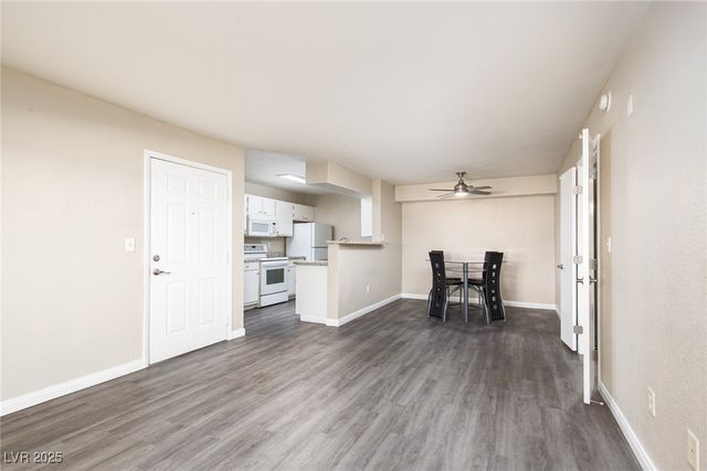 8101 West Flamingo Road 1024, Las Vegas, NV 89147