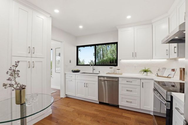 7 Lilly Lane, San Carlos, CA 94070