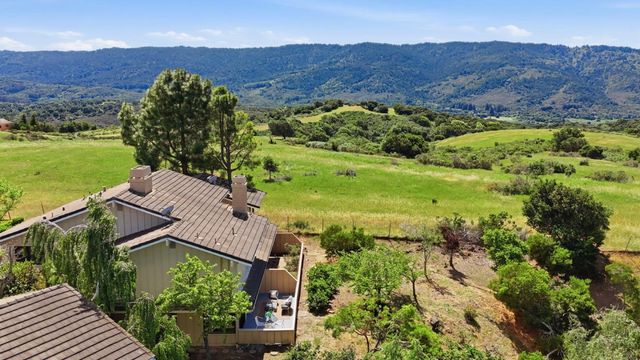 7 Lilly Lane, San Carlos, CA 94070