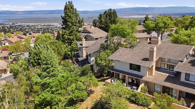 7 Lilly Lane, San Carlos, CA 94070