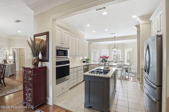 563 Eastside Cove, Brandon, MS 39047