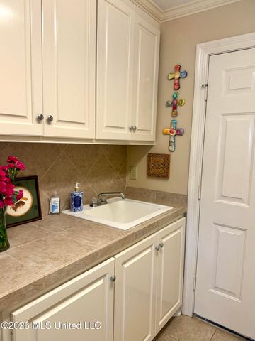 563 Eastside Cove, Brandon, MS 39047